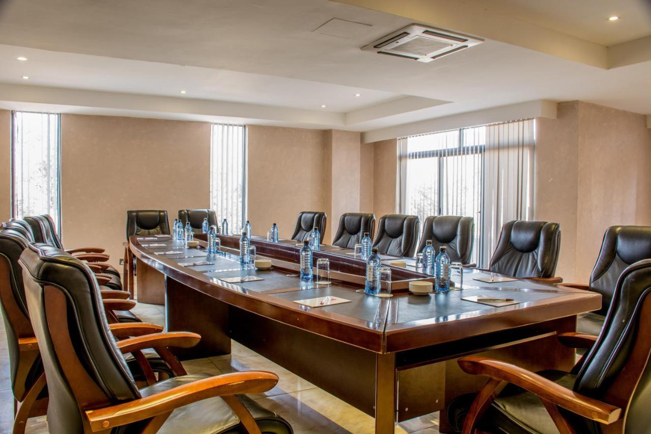 Gelian Hotel Machakos Экстерьер фото